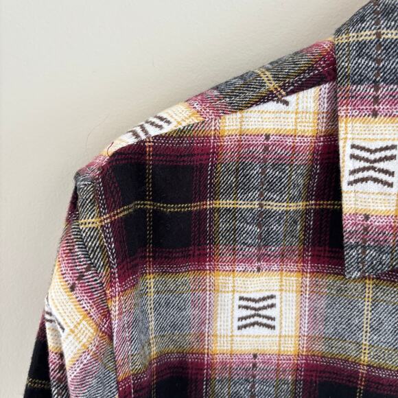 PacSun "Care Free" Flannel Button Up Southwestern Plaid Size M - Picture 4 of 8